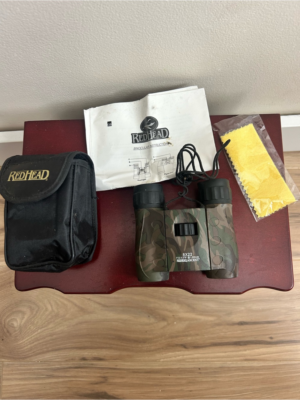 REDHEAD Ascent Binoculars 8x22 with Strap Carrying Case Camo